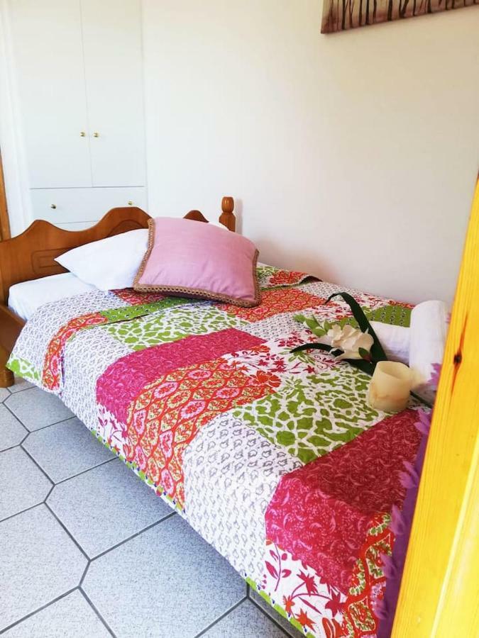 Apartmán Theasea House With Garden Riglia Exteriér fotografie